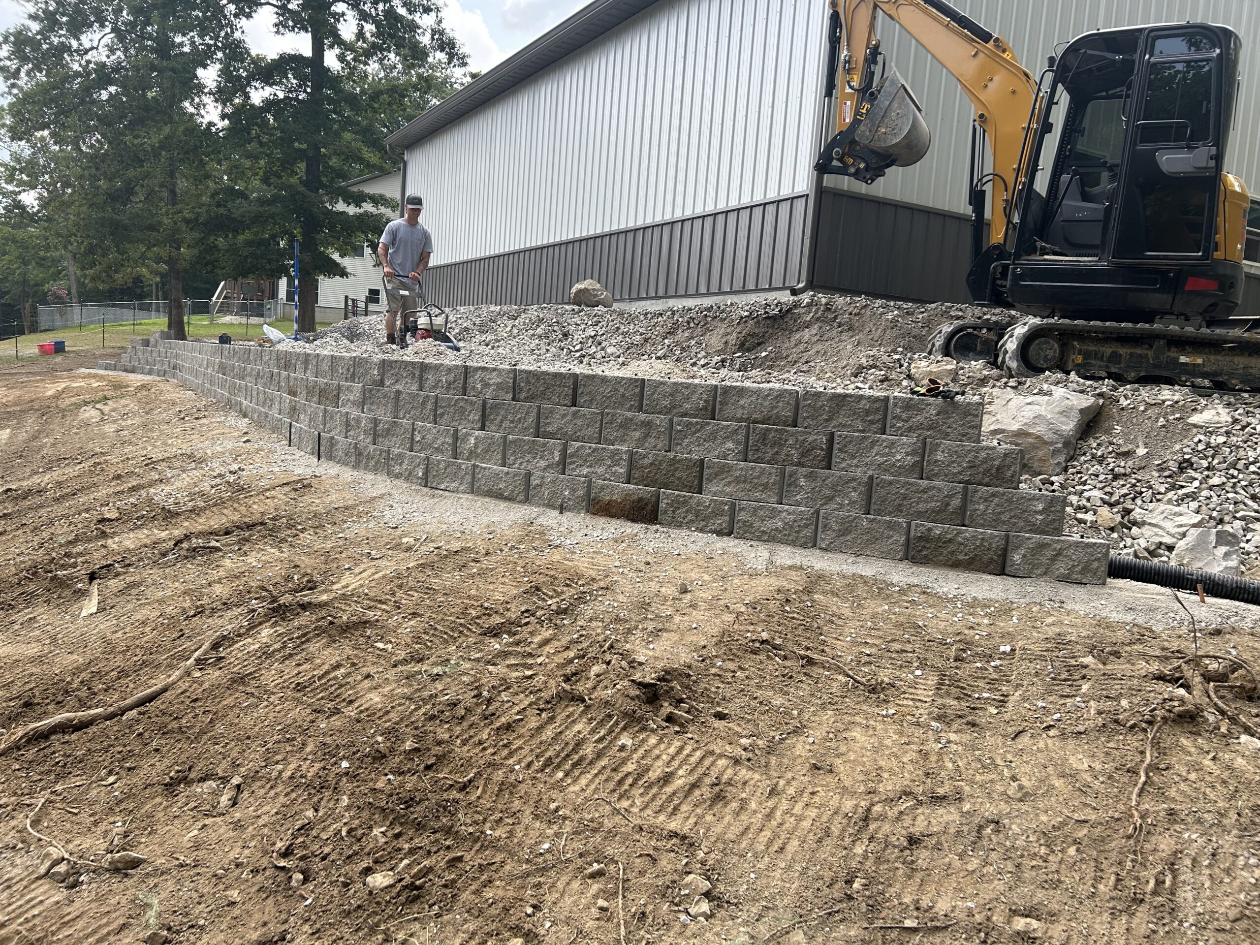 A new retaining wall made of concrete blocks