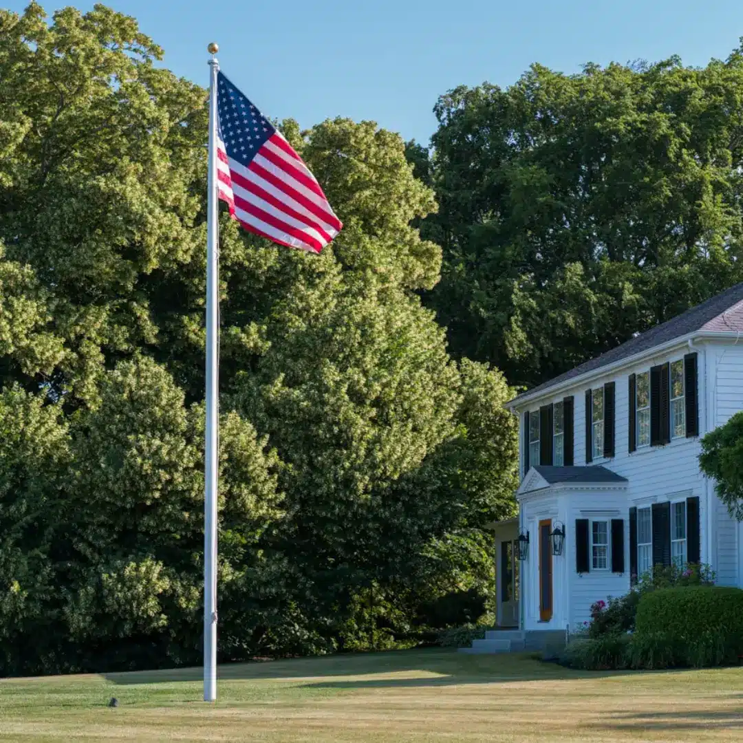 Zeus flagpole for residential home